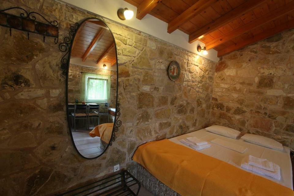 Villa Loulaki Magazia Paxi Arvanitakeika エクステリア 写真